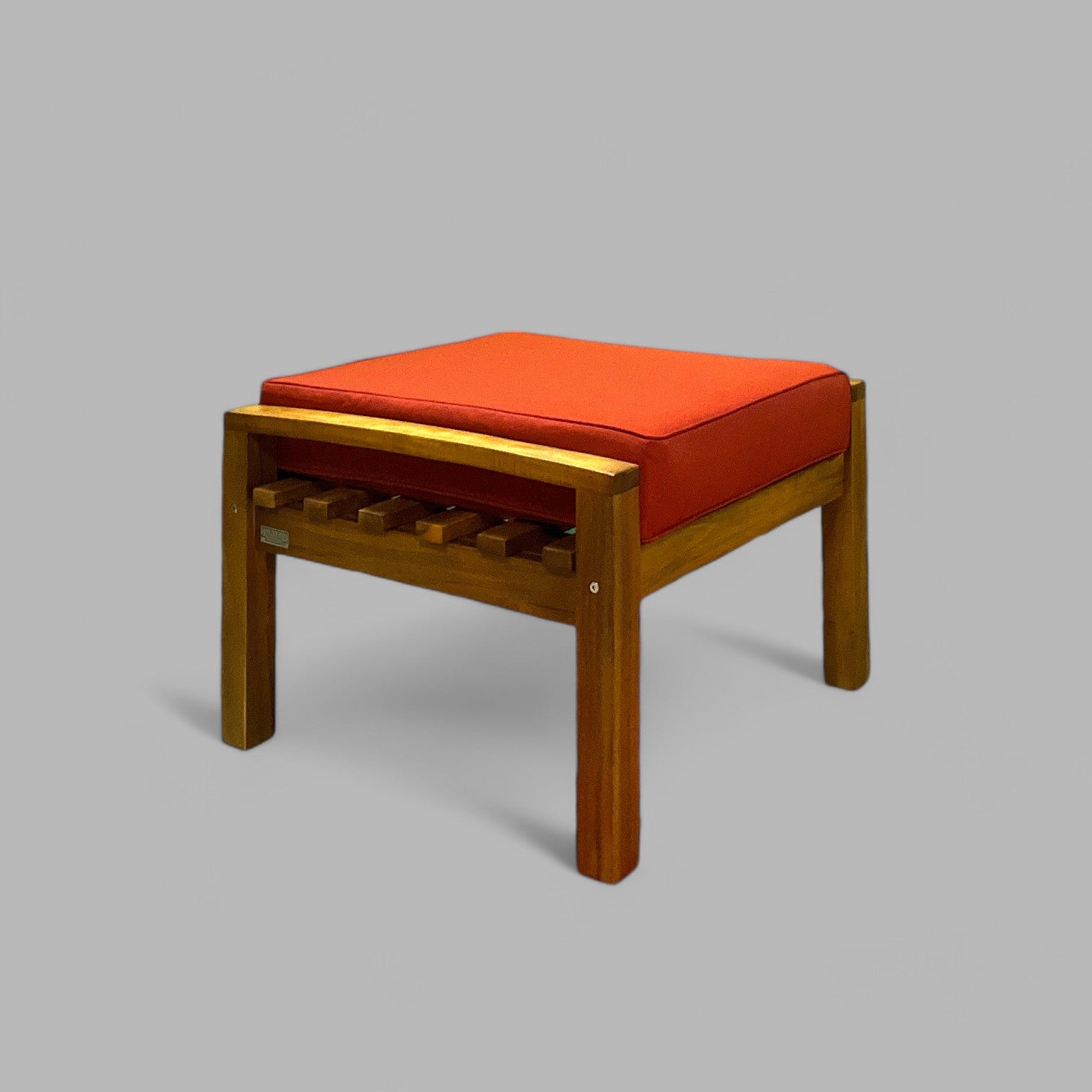 C1300O - Hilo Ottoman (6773336244353)