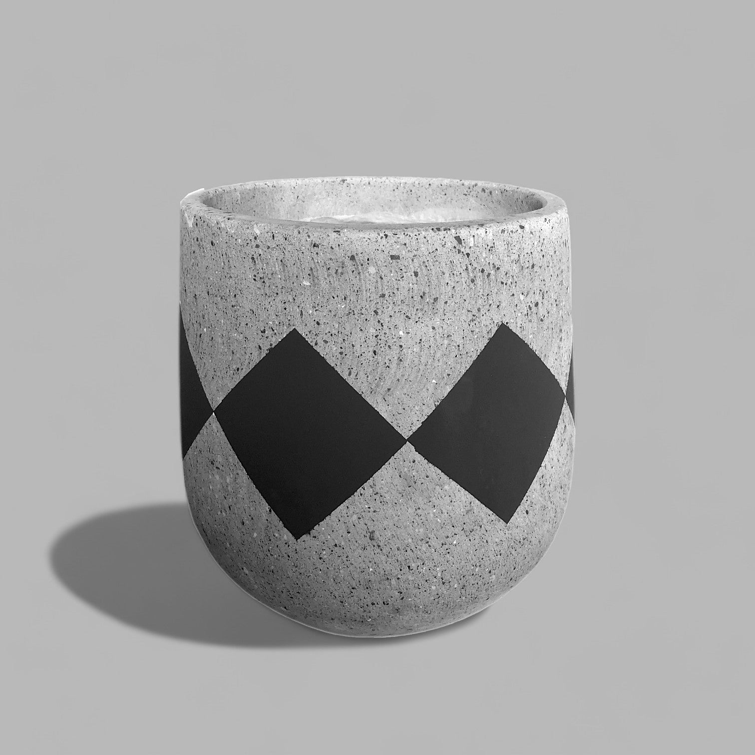 VT133S - PAINTED FOAM LITE & CONCRETE PLANTER (6592789348481)