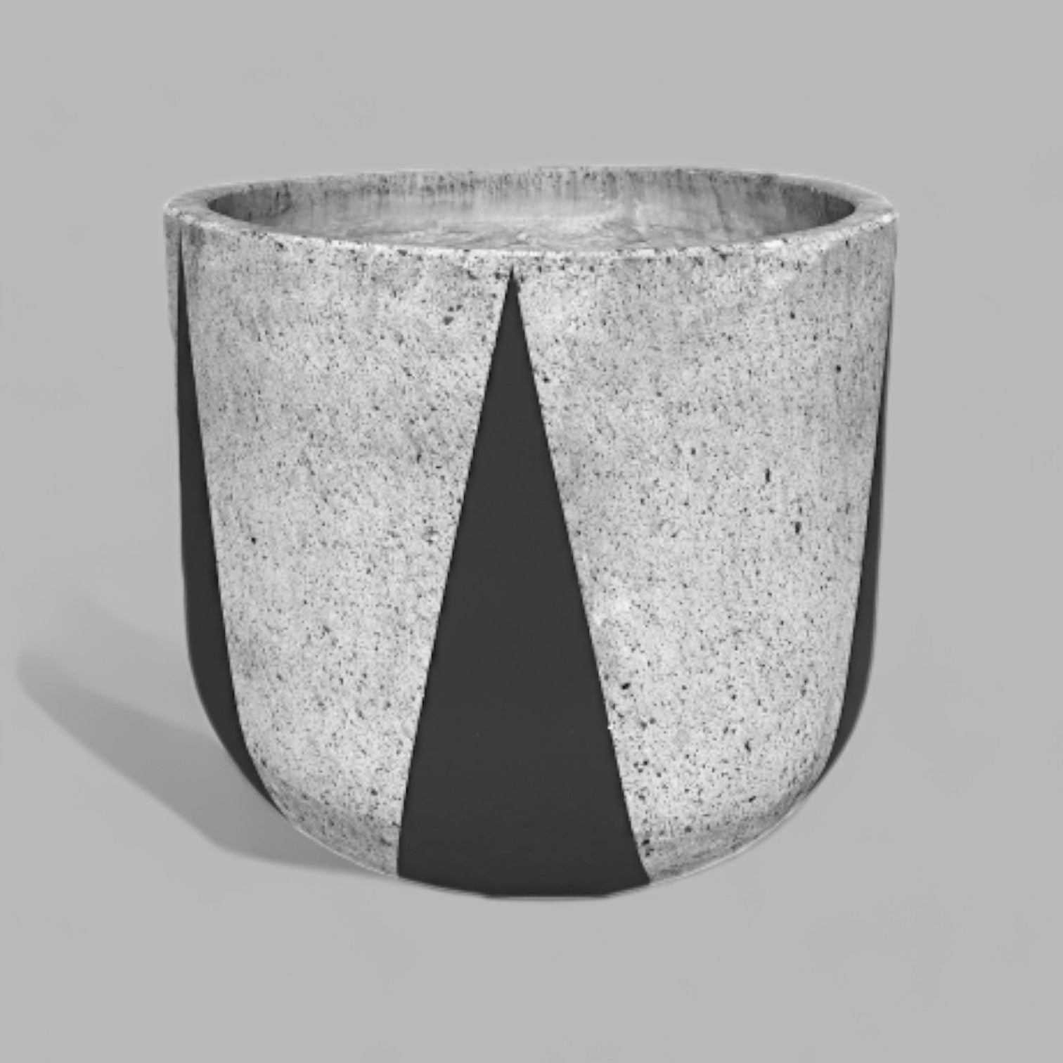 VT207BC - PAINTED FOAM LITE & CONCRETE PLANTER (6592789414017)