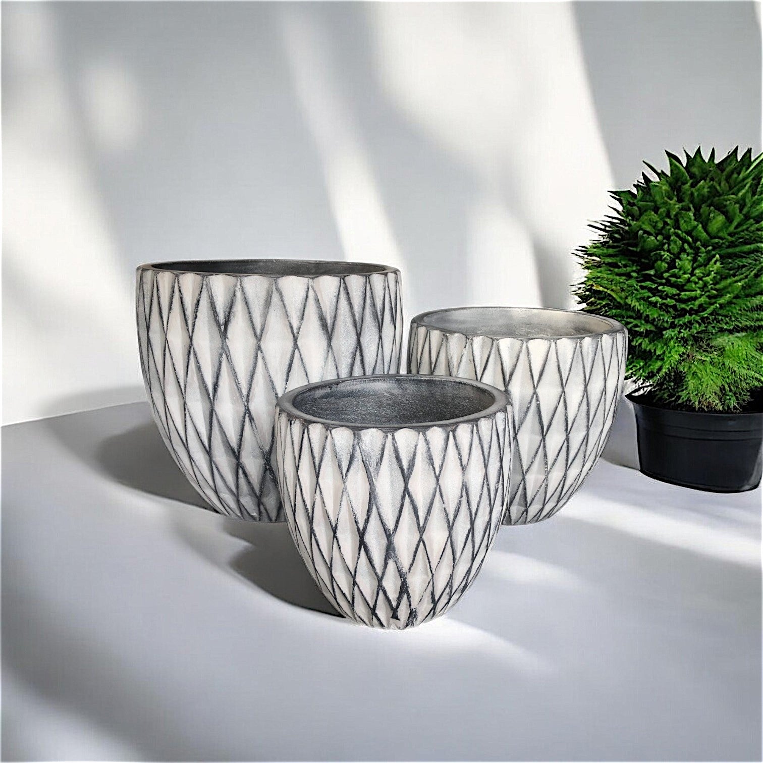 VT329 - Washed Sand Cement Planter (6890176872577)