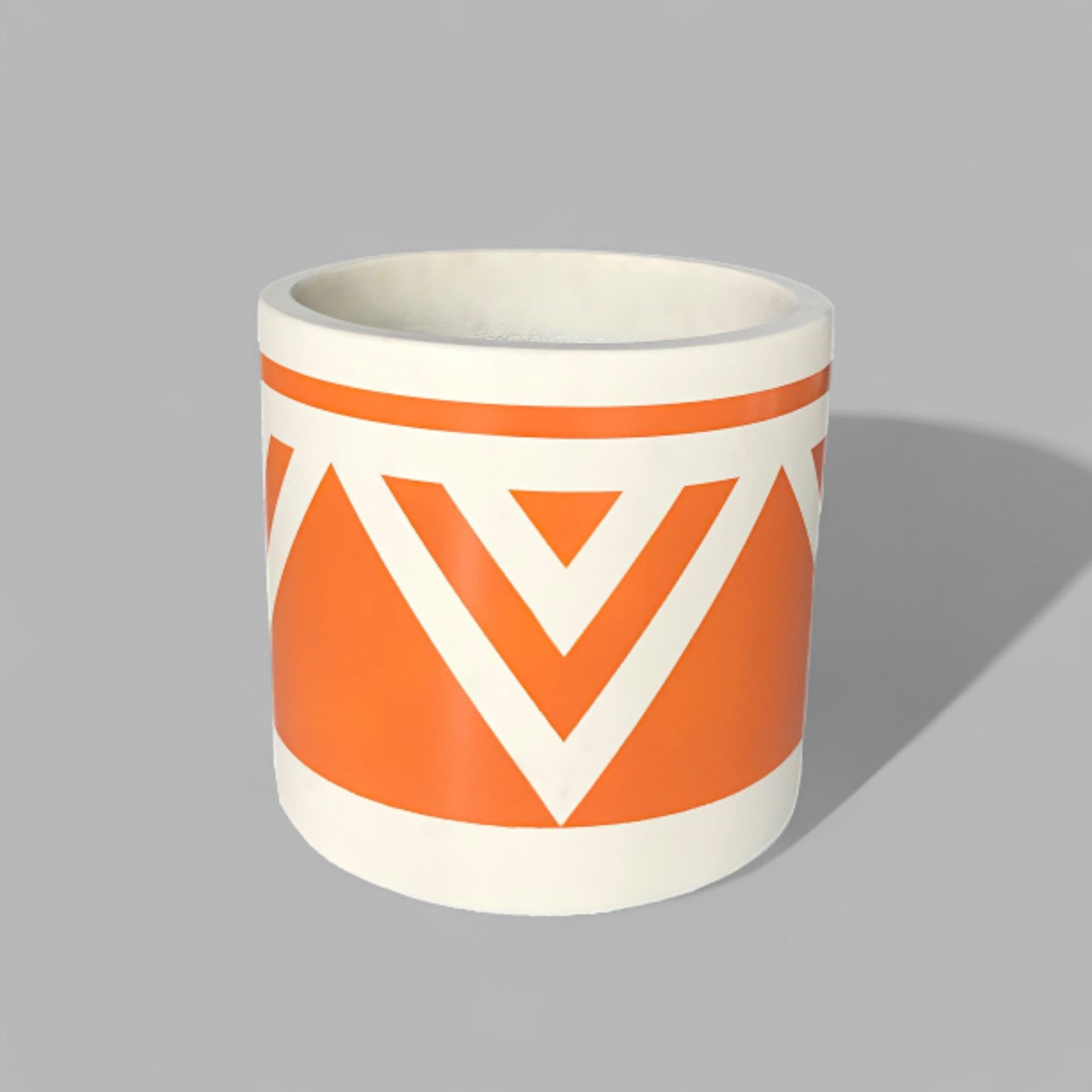 VT52CD - PAINTED FOAM LITE & CONCRETE PLANTER (6592789446785)