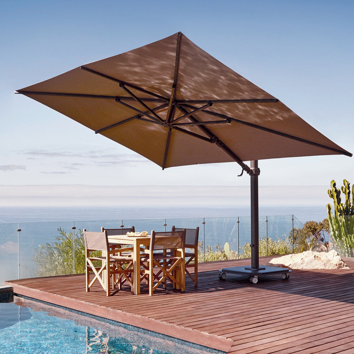 Specialty Umbrellas – Hawaiian Discovery Furniture