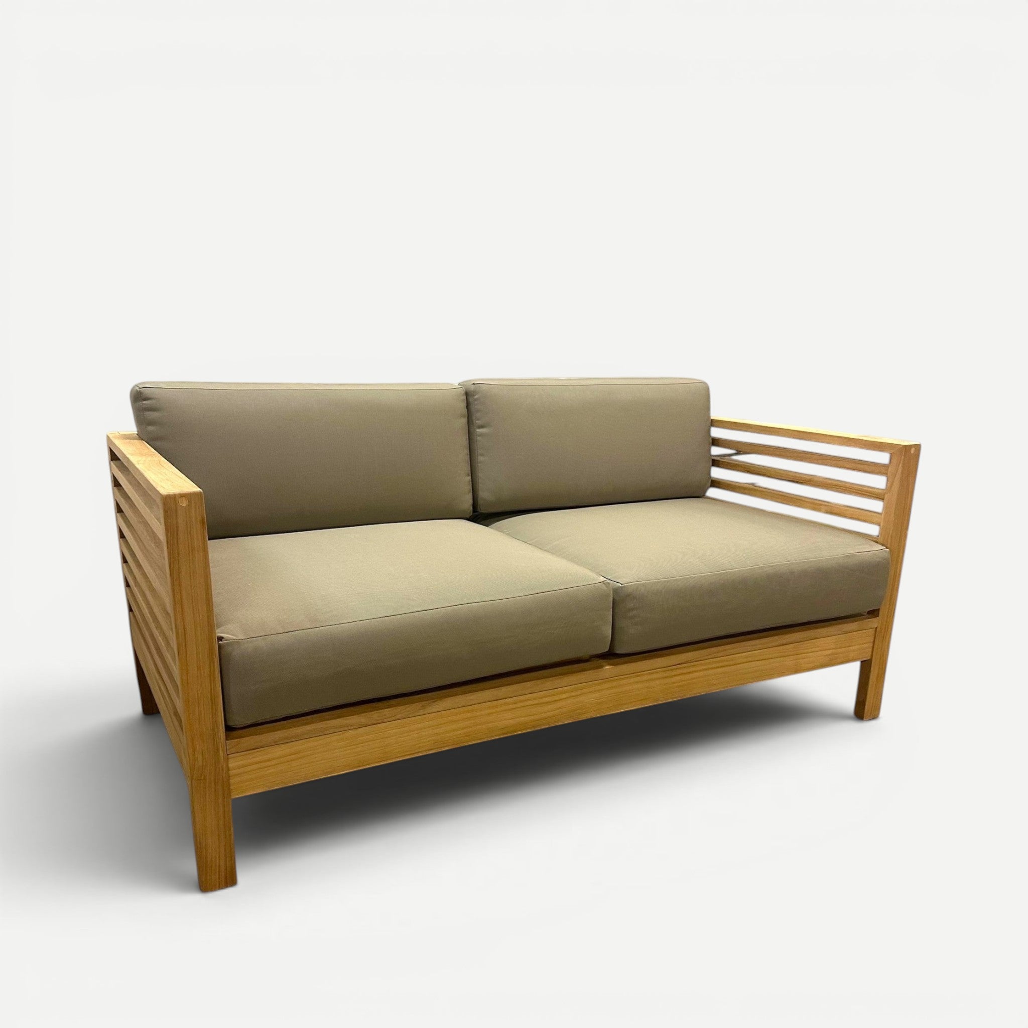 HLB3121 - Summer Loveseat (6639785705601)
