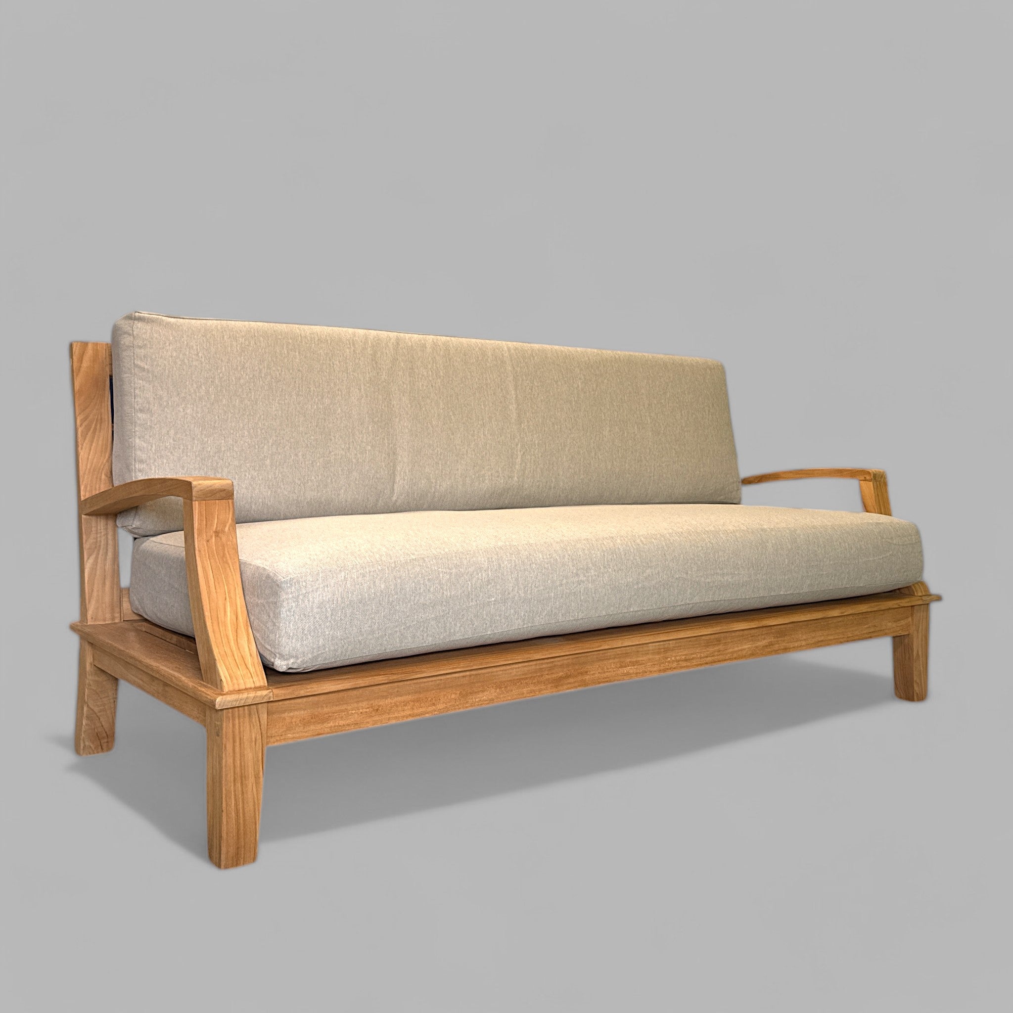 Grande Teak Sofa for Relaxed Outdoor Comfort – Hawaiian