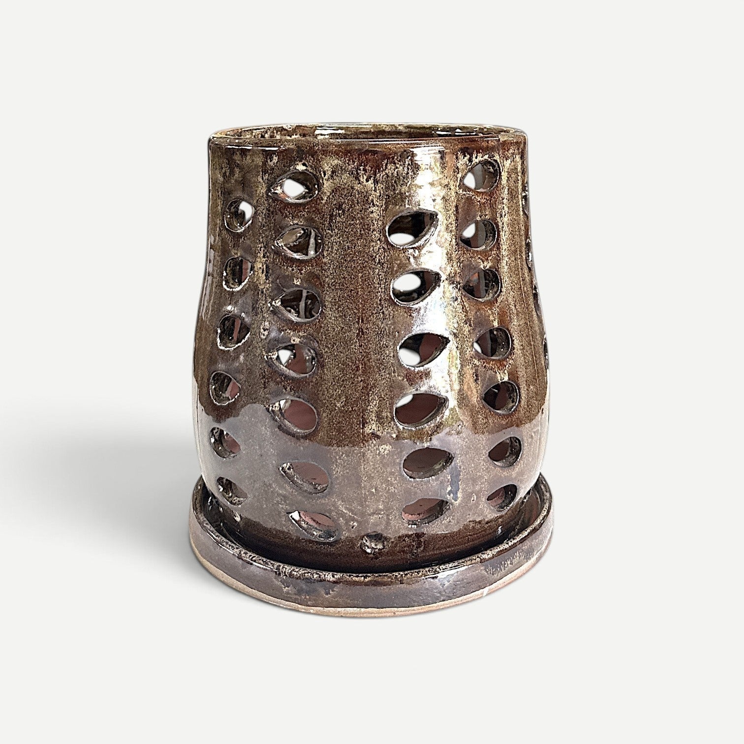 Puka Orchid Pot – Hawaiian Discovery Furniture